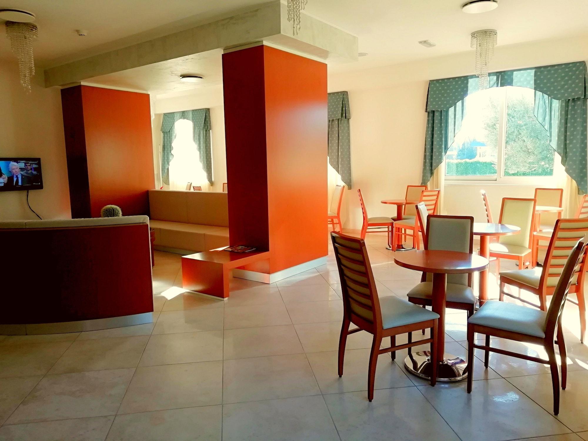 Hotel Concorde Sant'Egidio alla Vibrata Zewnętrze zdjęcie