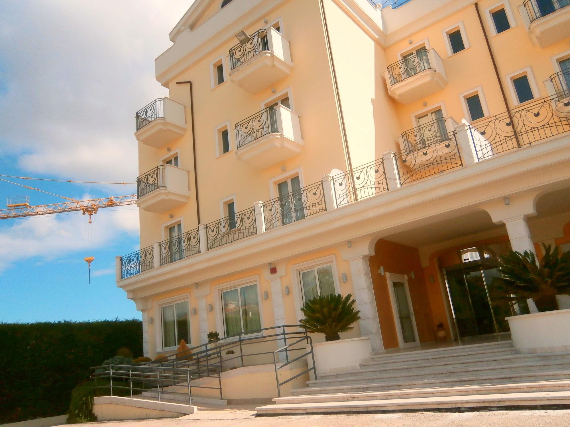 Hotel Concorde Sant'Egidio alla Vibrata Zewnętrze zdjęcie