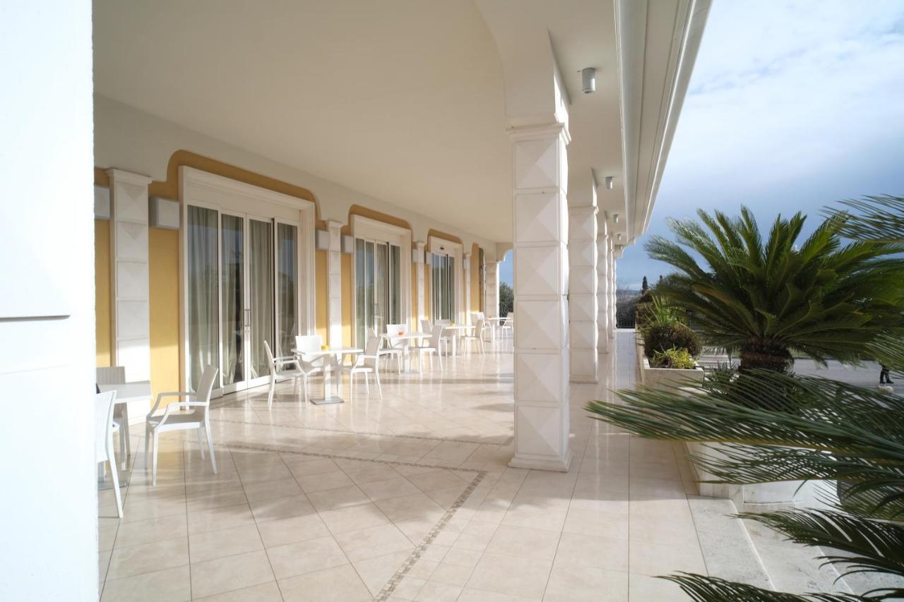 Hotel Concorde Sant'Egidio alla Vibrata Zewnętrze zdjęcie