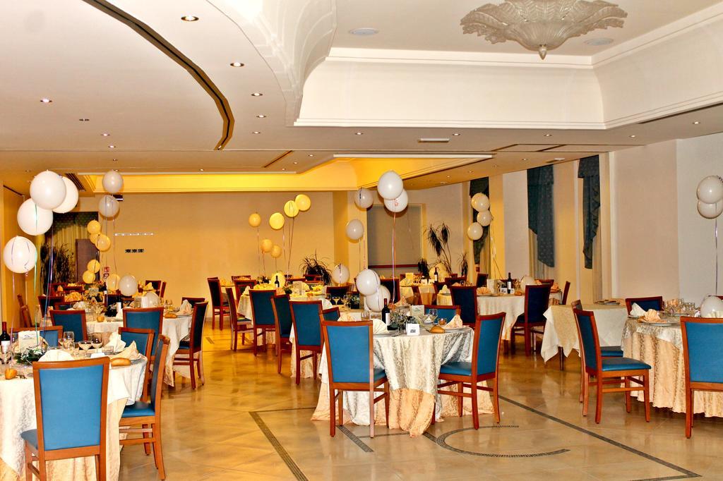 Hotel Concorde Sant'Egidio alla Vibrata Zewnętrze zdjęcie