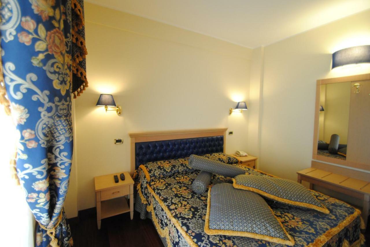 Hotel Concorde Sant'Egidio alla Vibrata Zewnętrze zdjęcie