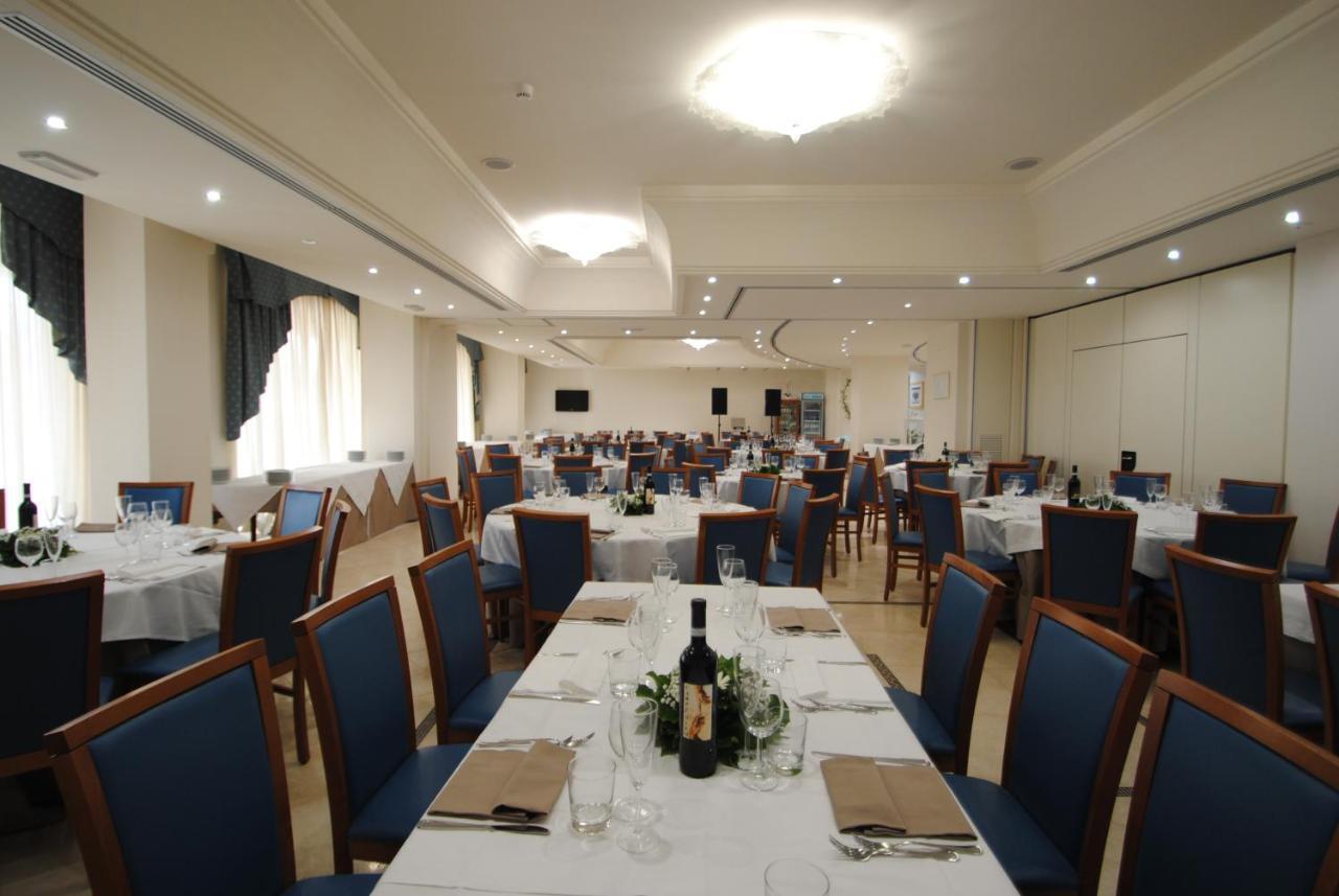 Hotel Concorde Sant'Egidio alla Vibrata Zewnętrze zdjęcie
